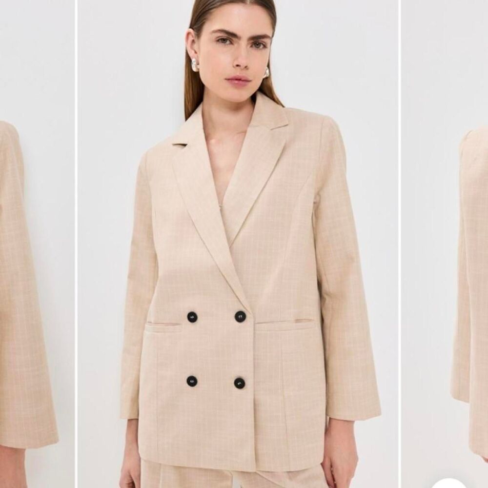 Lioness Women's Cream and Tan Coat - Picture 1 of 5